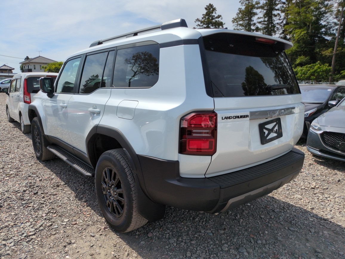 TOYOTA LANDCRUISER 2026