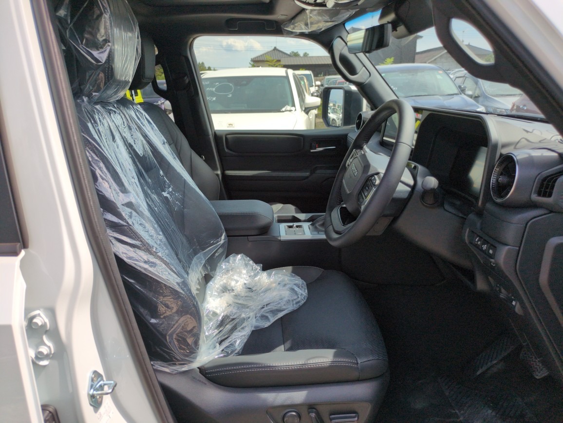 TOYOTA LANDCRUISER 2026